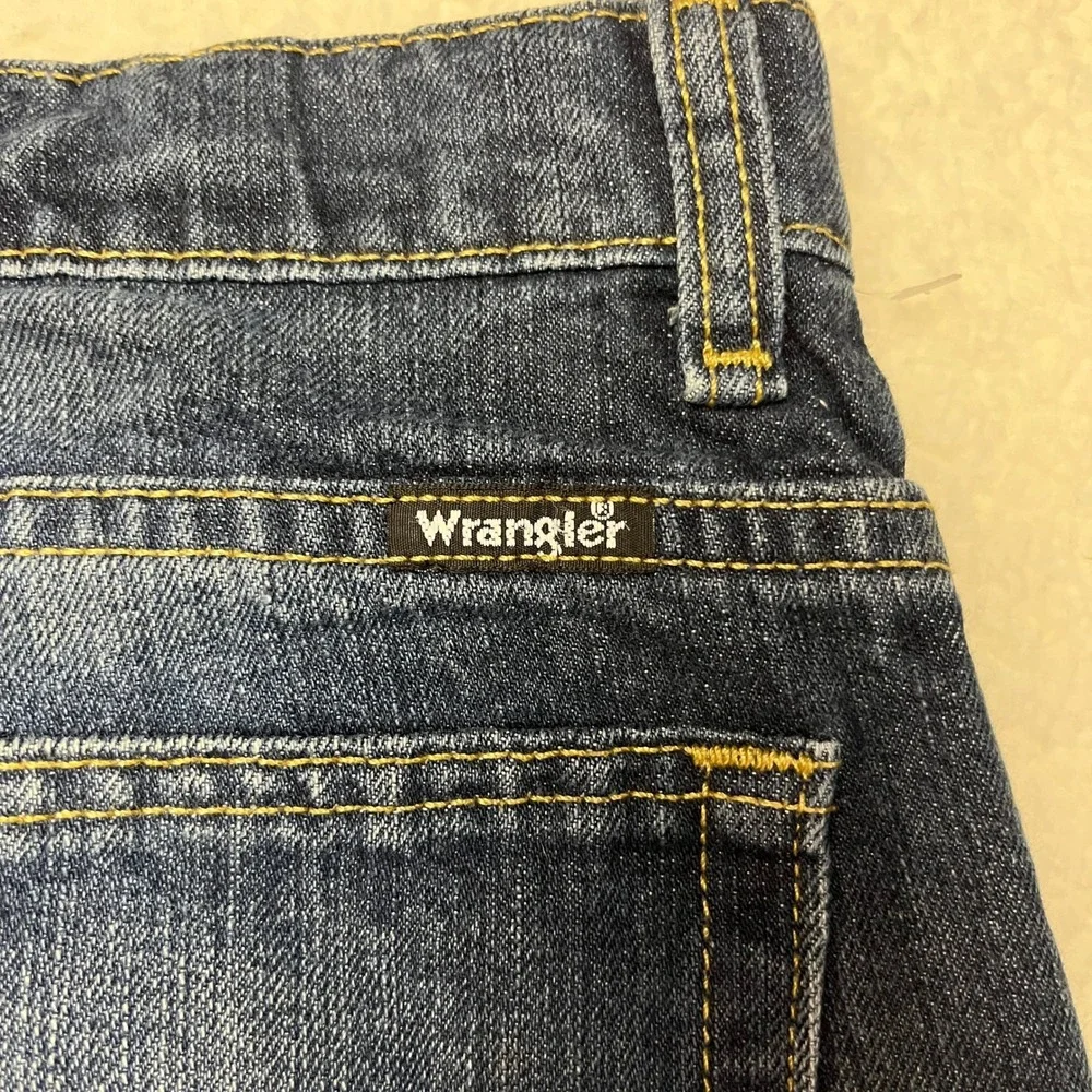 Wrangler Boys Blue Denim Jeans Size 16 Husky Bootcut 6BRHWFN Dark Wash‎ Mens